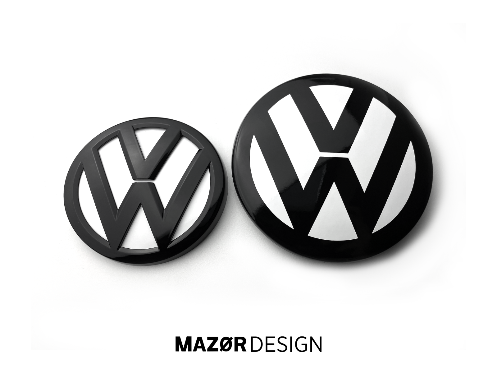 VW Golf 7 Facelift  - Front & Heck Emblem Vorne Hinten Schwarz Glänzend + Weiß