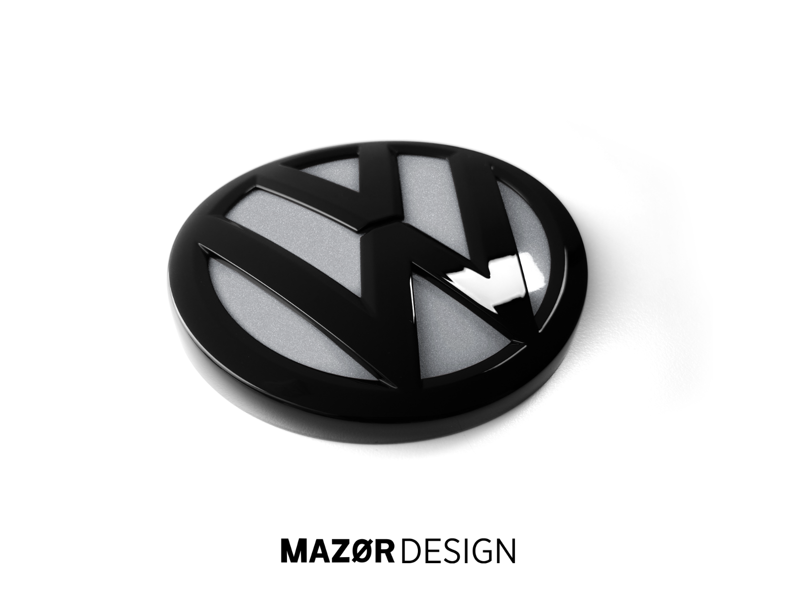 VW Golf 7 - Emblem Hinten Schwarz Glanz Reflex Silber (LA7W)