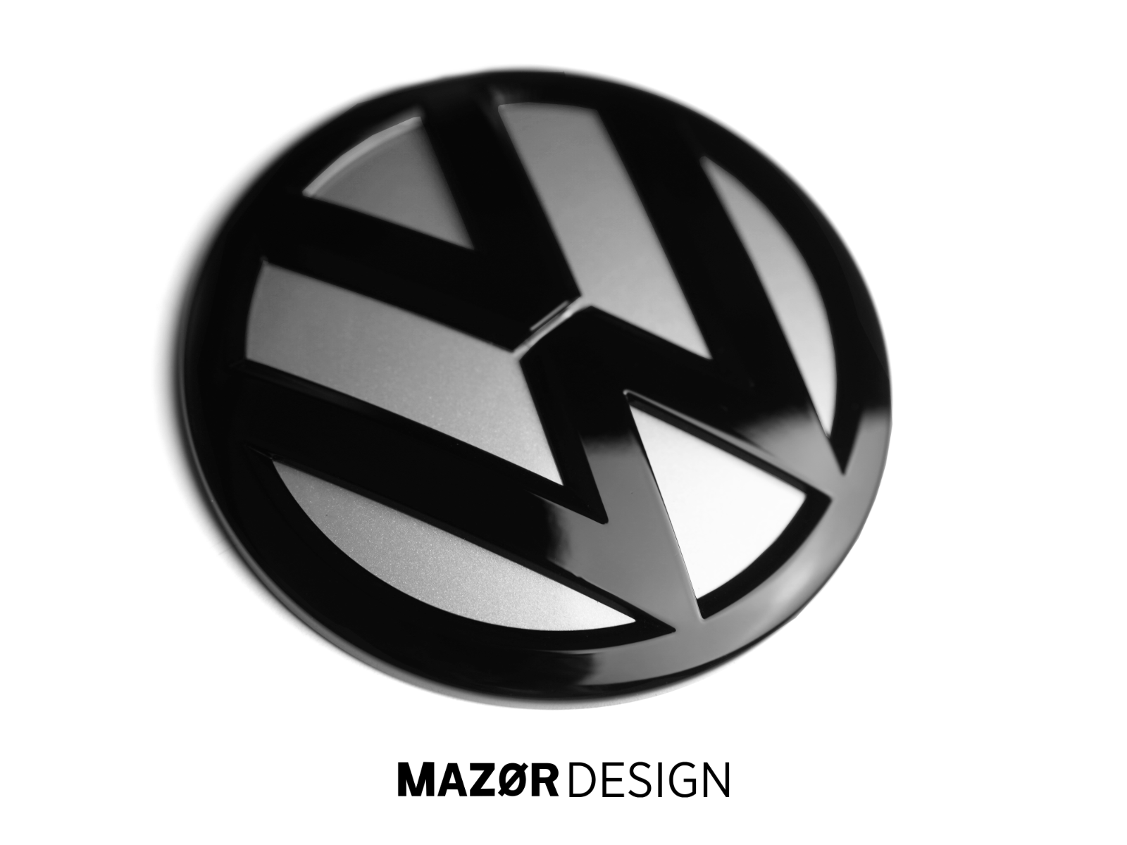 VW T5 T6 T6.1 - Emblem Hinten Schwarz Glanz Reflexsilber LA7W