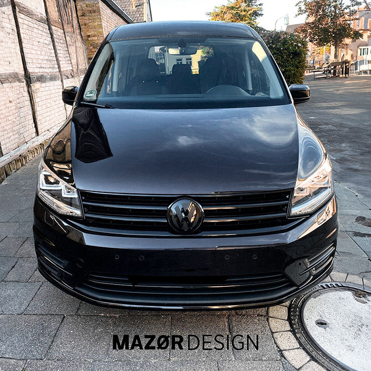 VW Caddy 4 - Front Emblem