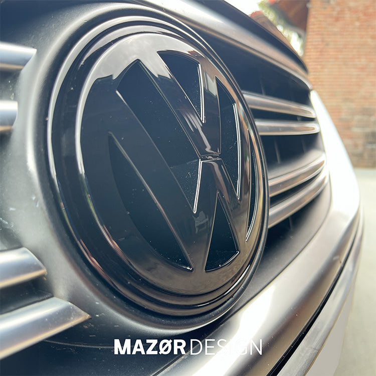 VW Golf 5 (04-09, PR: A8G!) - Emblem Vorne Schwarz Glanz