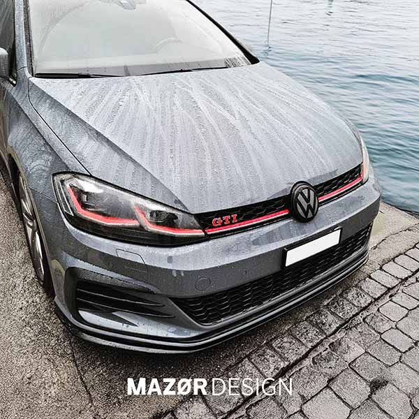 VW Golf 7 Facelift - Emblem Vorne Schwarz Glanz Pure Grey
