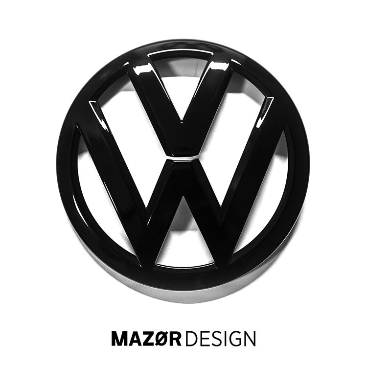 VW Golf 7 Pre-Facelift - Front Emblem