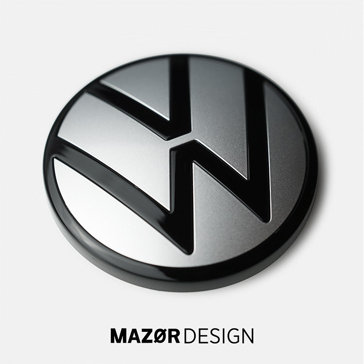 VW Golf 8 - Emblem Hinten Schwarz Glanz Reflexsilber Metallic LA7W