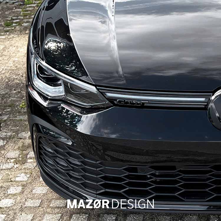 VW Golf 8 - GTD Emblem Vorne Schwarz Glanz