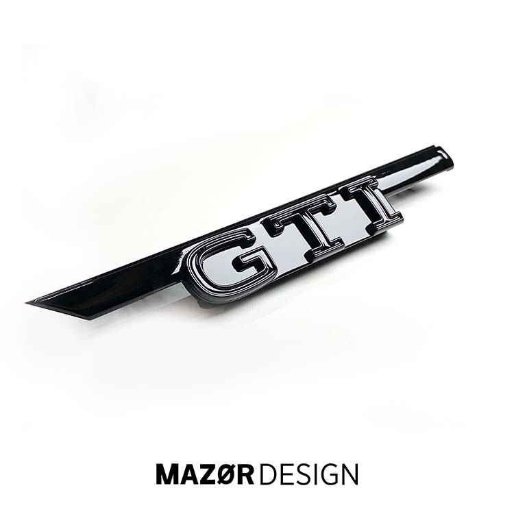 VW Golf 8 - GTI Emblem Vorne Schwarz Glanz