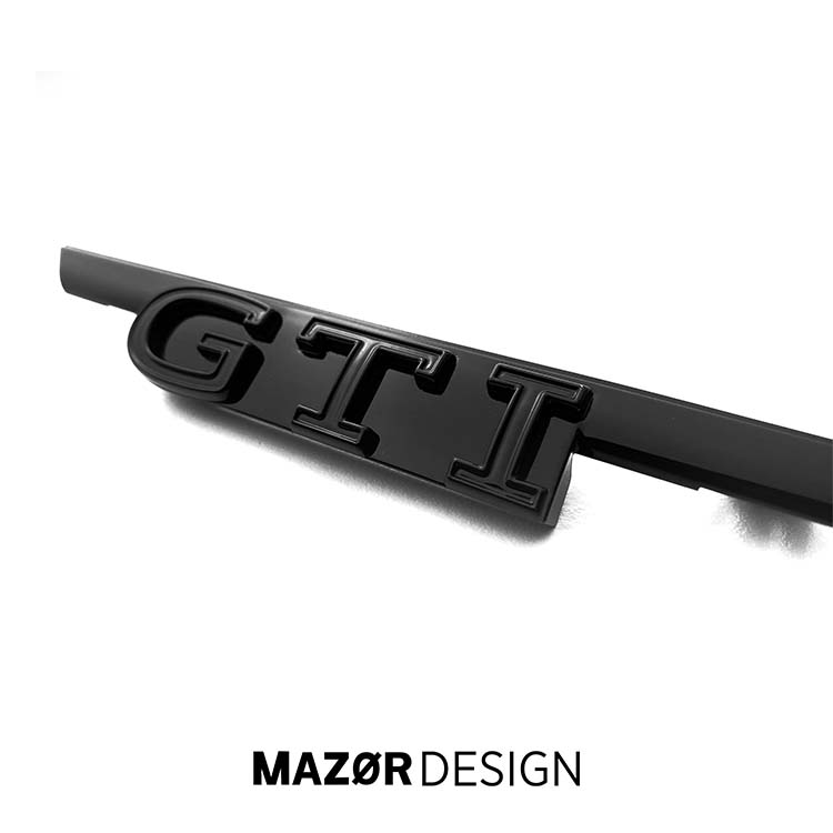 VW Golf 8 - GTI Emblem Vorne Schwarz Glanz
