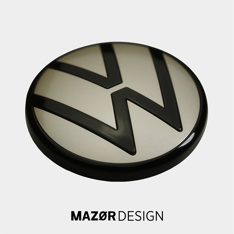 VW Golf 8 - Emblem Hinten Schwarz Ivory Silver Metallic LD7L