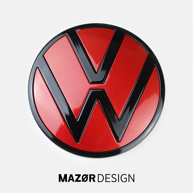 VW Golf 8 - Emblem Hinten Schwarz Kings Red Metallic LC3J
