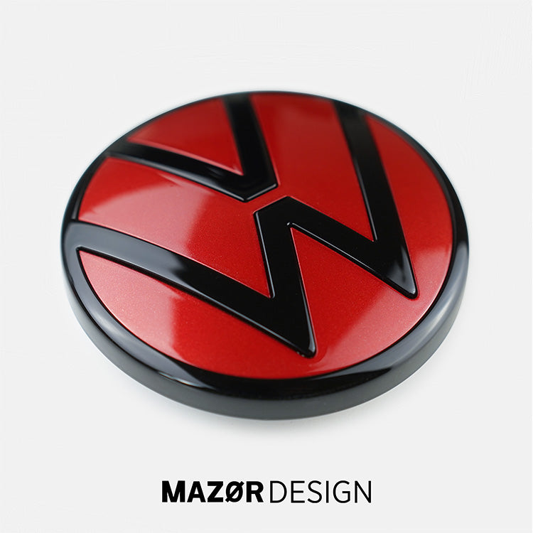 VW Golf 8 - Emblem Hinten Schwarz Kings Red Metallic LC3J