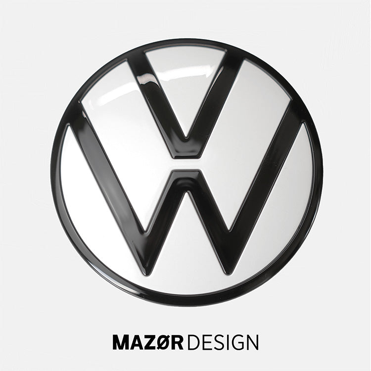 VW Golf 8 - Emblem Hinten Schwarz Glanz Oryxwhite L0K1