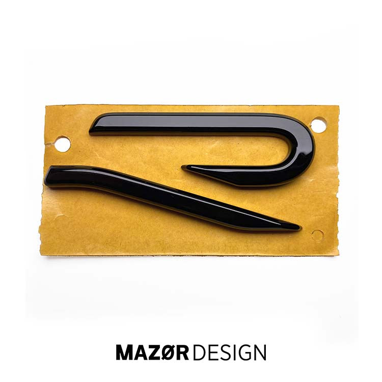 VW T-Roc - R Emblem Hinten Schwarz Glanz