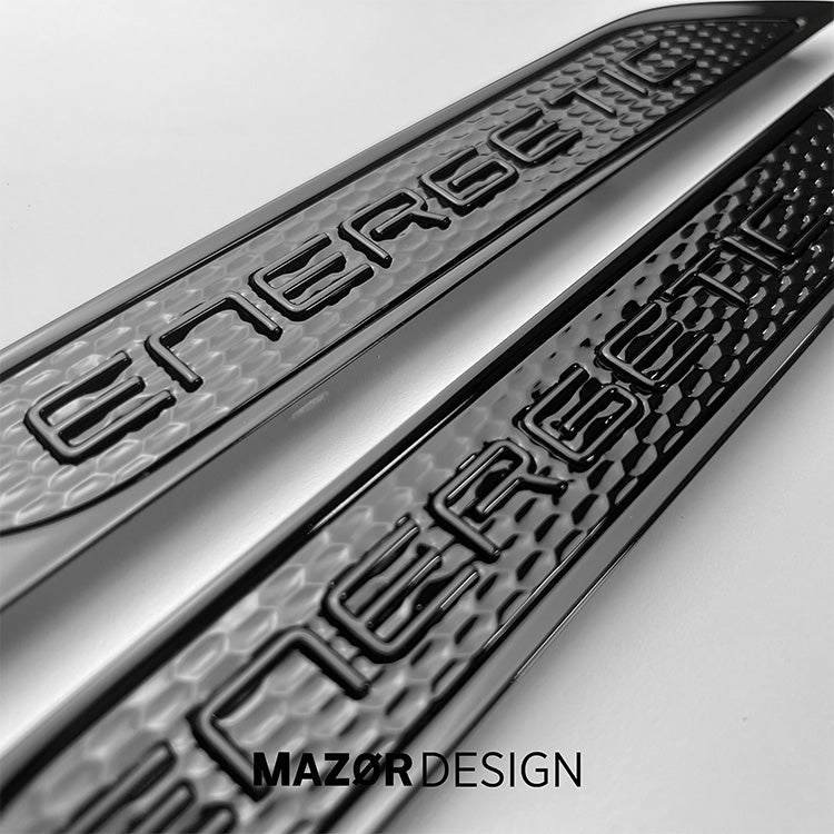 VW T7 Energetic Schriftzug Schwarz Seitlich Kotflügel Plakette