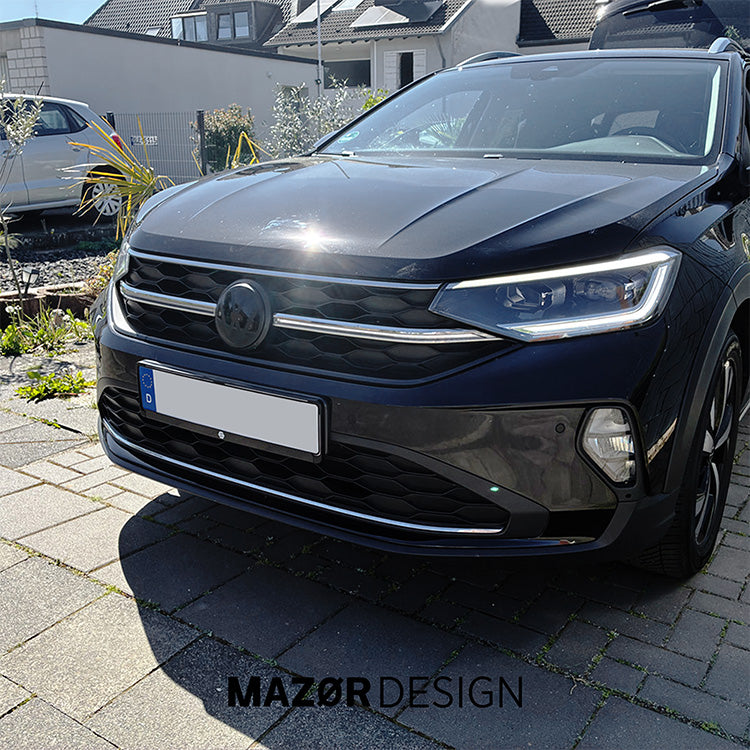 VW Taigo - Emblem Vorne Schwarz Glanz