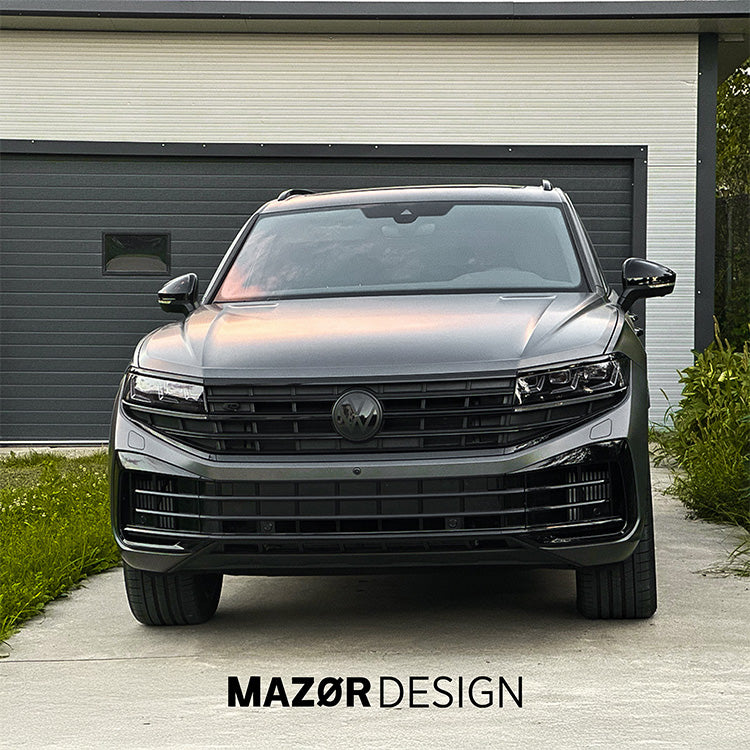 VW Touareg 3 Facelift - R Emblem Vorne Schwarz Glanz