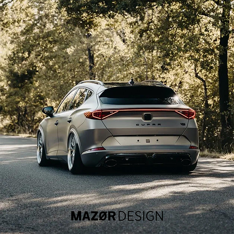 CUPRA Formentor KM Emblem Hinten Schwarz Glänzend Carbon