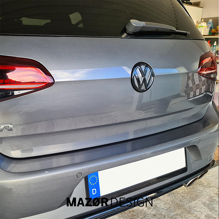 VW Golf 7 - Emblem Hinten Schwarz Glanz Indium Grau (LR7H)