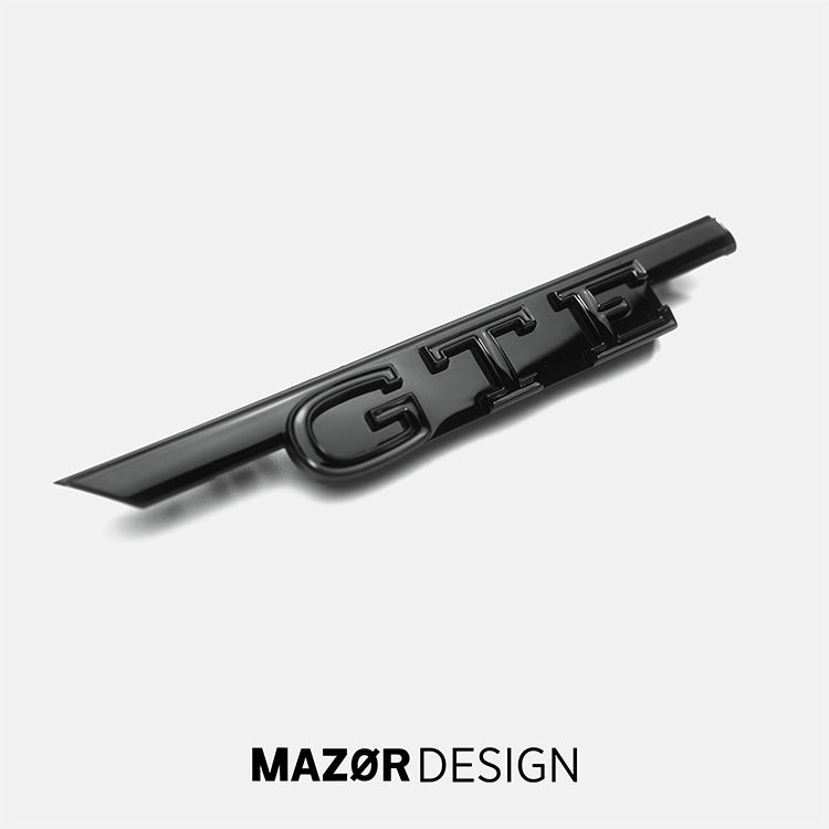 VW Golf 8 - GTE Emblem Vorne Kühlergrill Schwarz Glanz