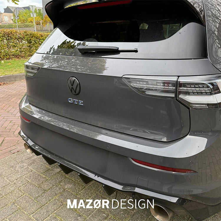 VW Golf 8 - Emblem Hinten Schwarz Glanz Uranograu LI7F