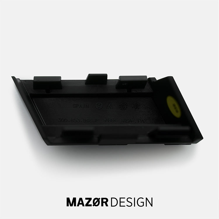 VW Passat B8 - R-Line Emblem Vorne Schwarz Glanz