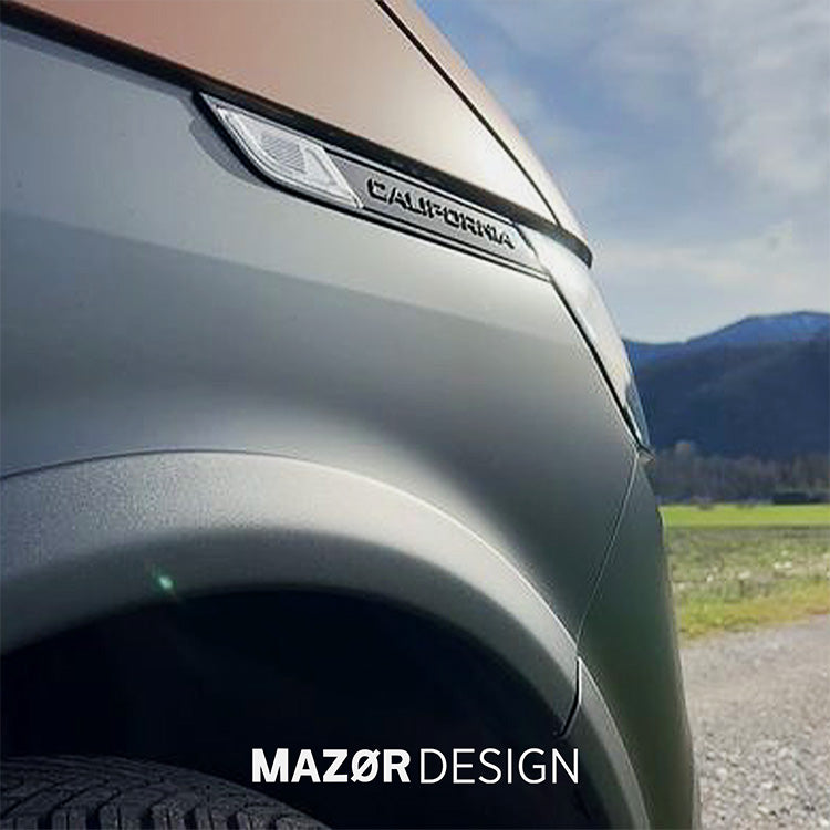 VW T6.1 - California Emblem Seite Schwarz Glanz