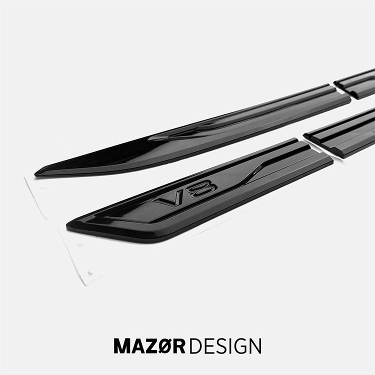 VW Touareg 3 - V8 Emblem Seite Schwarz Glanz