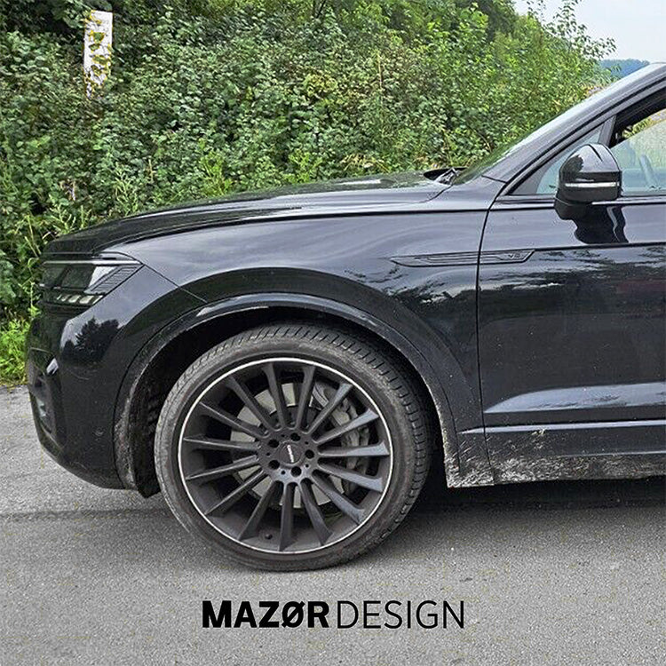 VW Touareg 3 - V8 Emblem Seite Schwarz Glanz